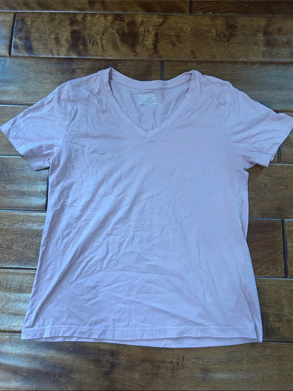 Time and Tru Women's Dusty Rose V-Neck Short Sleeve Tee